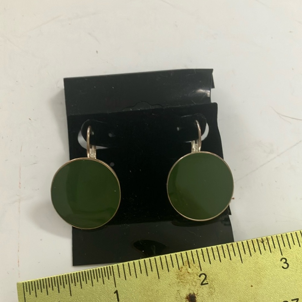 Disc style hanging earrings